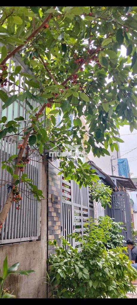 Nhà ,nhà chín chủ cần bán gấp dt:60m,, vị trí vip tại trtthới an - 2
