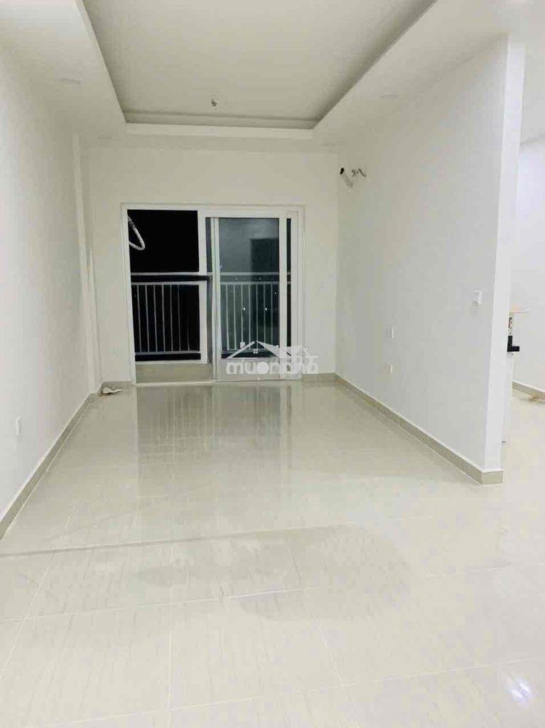Cho thuê căn 3pn 2wc moonlight boulevard. nhà trống ở liền 12tr/th