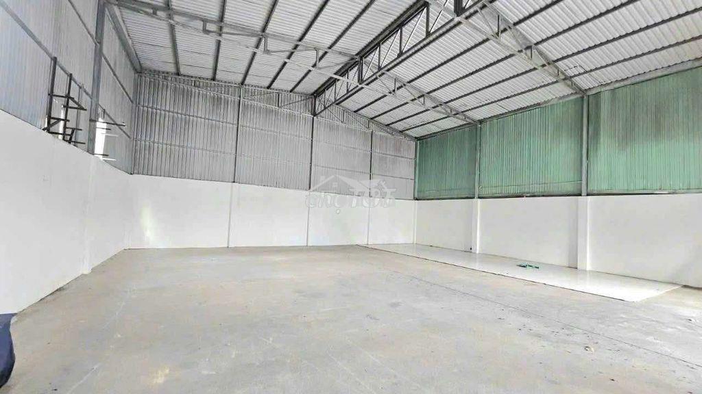 Xưởng đông hoà dĩ an 300m có văn phòng 3fa sản xuất - 3