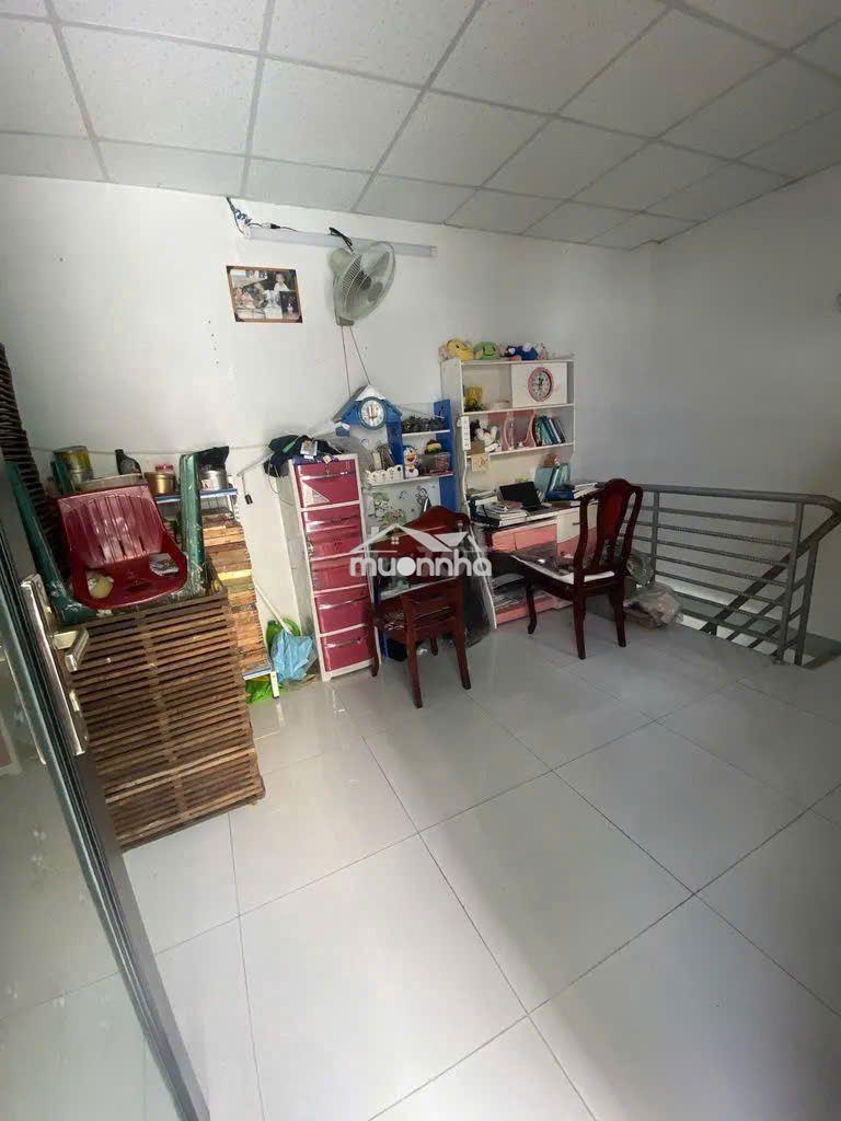 Cho thuê nhà 2 tầng đường phó cơ điều, phường 12, q.5 - Ảnh 3