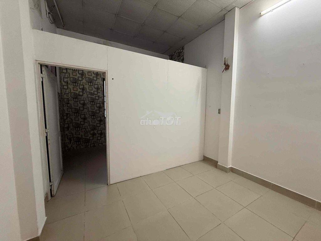 Quá rộng luôn 9 triệu 2 tầng - Ảnh 2