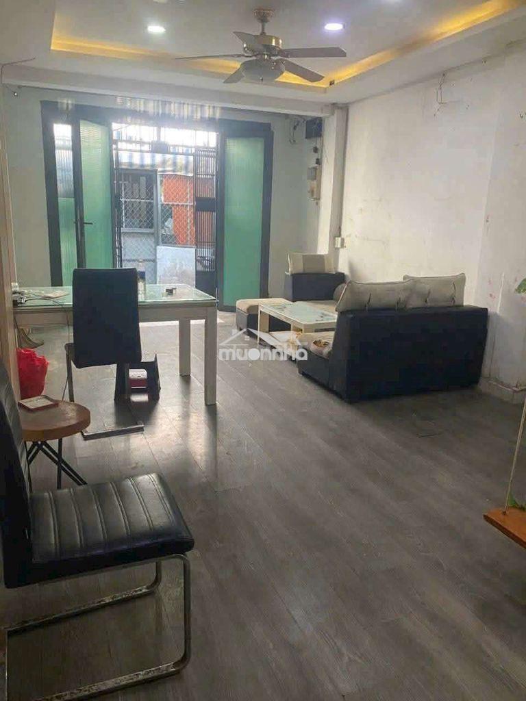 🏠🏠 Cho thuê nhà hẻm ba gác đường trần phú, p4 q5
💢 dt 4 m - Ảnh 2