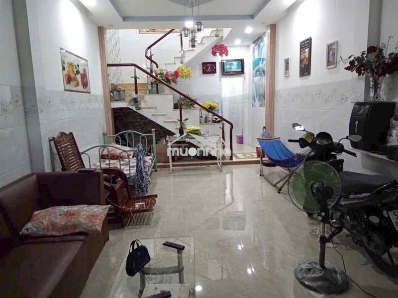 ☘️ Nhà xinh chính chủ bà điểm 4 x 20 trệt lầu gần chợ giá 4 ty