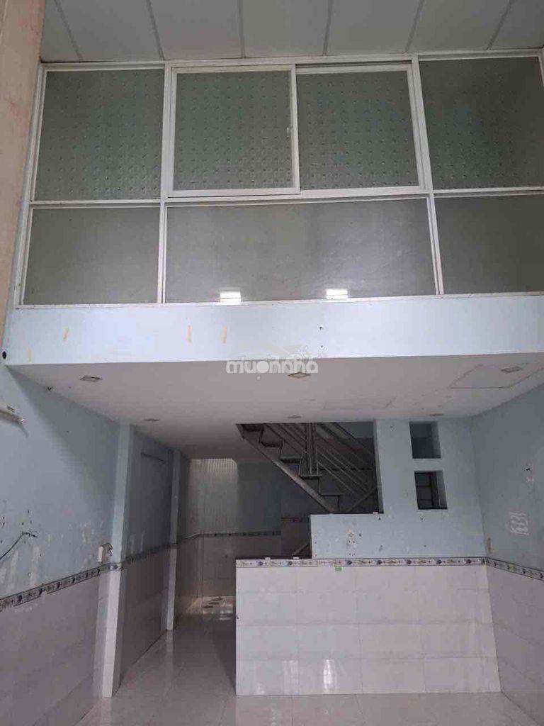 Nha cho thuê rẻ, dt 4*14 gác lửng, 2/ liên khu 5-6, bình tân - Ảnh 2