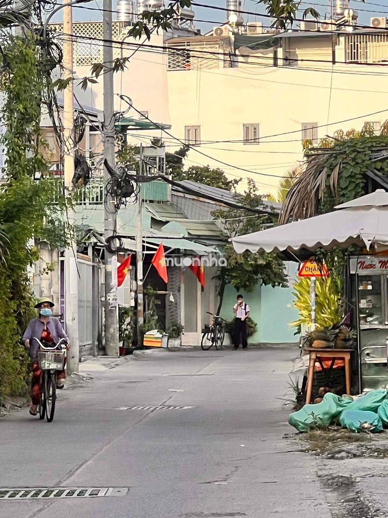 Cho thuê nhà nguyên căn, hxh huỳnh tấn phát, nhà bè 4 x 18, có 4pn.