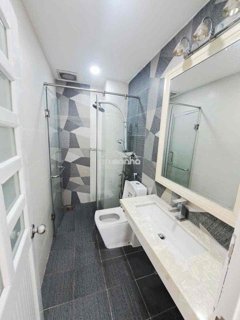Nhà đẹp 5 phòng ngủ 4x25- 24 triệu vành đai trong gần aeon mall - Ảnh 4