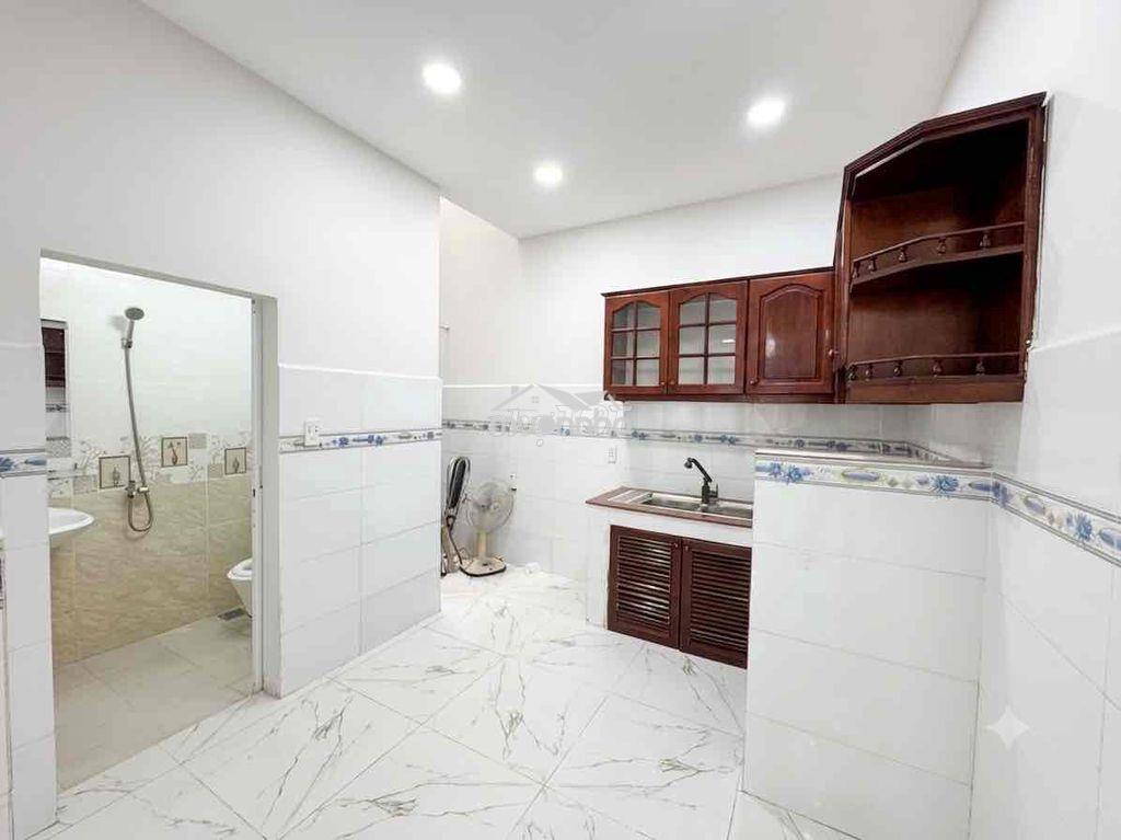 Tân sơn nhì - cạnh trường học - 50m2 - nhà mới ở ngay - gần xe hơi - Ảnh 4