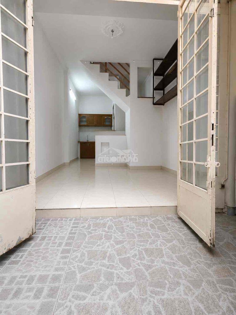 🚘 Chỉ 3.3 tỷ - hẻm xe hơi - 22m2 - nguyễn kiệm đối diện bv 175. - 4