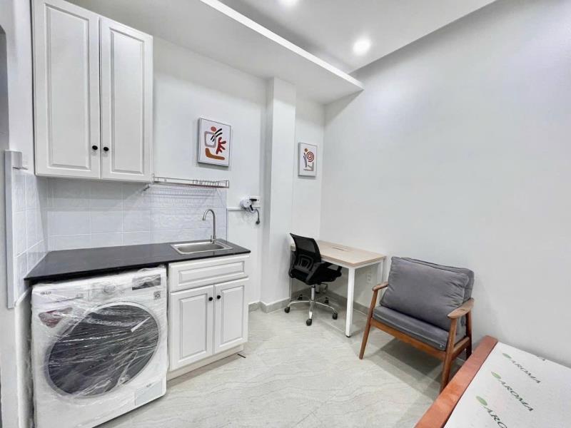 Phòng full nội thất giá rẻ ngay dương quảng hamg - Ảnh 4