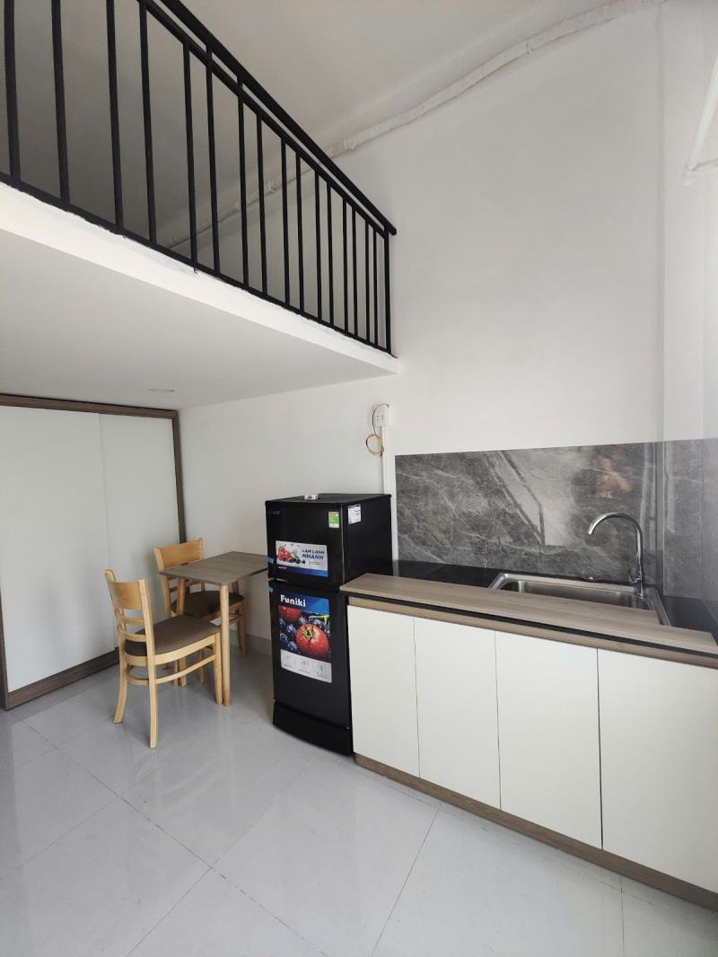 Cho thuê căn hộ duplex balcon rộng 30m2 ngay phan văn trị, thuận tiện di chuyển sang gò vấp, phú nhuận - Ảnh 3