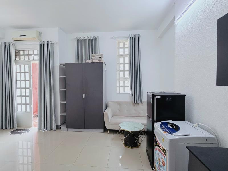 Cho thuê căn hộ ban công thoáng rộng, đầy đủ nội thất – gần đh hoa sen, ufm, sư phạm - trần huy liệu, phú nhuận - Ảnh 3