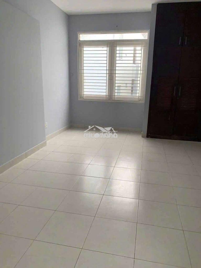Nhà 1 trệt 2 lầu 4pn 4x20m hẻm xe hơi đường lâm văn bền - Ảnh 3