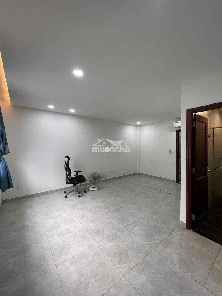 Cho thuê văn phòng vừa ở vừa làm kđt vạn phúc 2 phòng 11 tr/tháng