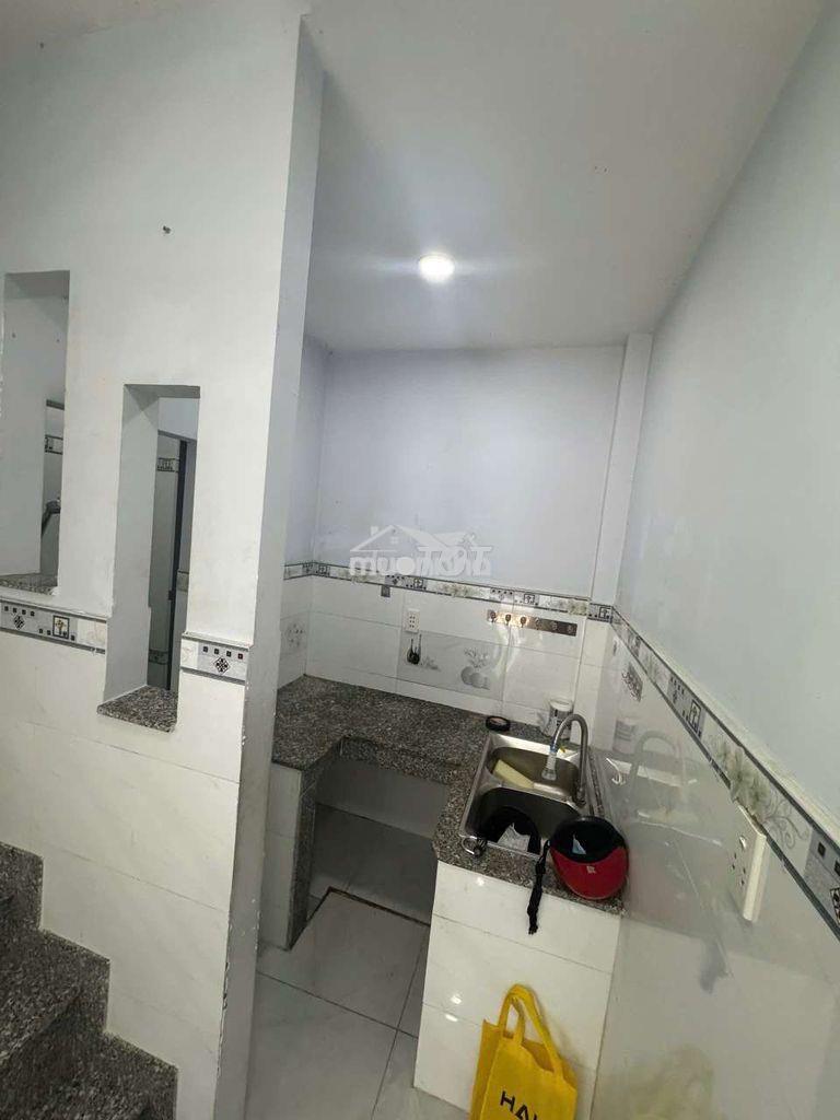 Cho thuê nhà nc 862 lê đức thọ 1 trệt 1 lầu 2pn 1wc có 1 máy lạnh  - Ảnh 2