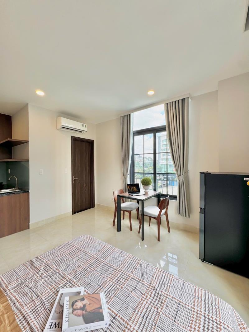 1pn bancol full nội thất có thang máy,giờ giấc tự do,free xe  - Ảnh 3