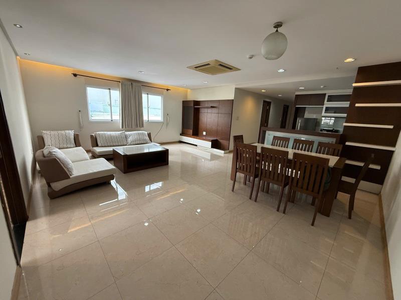 Cho thuê chdv 3pn có sân vườn – rộng 175m² | full nội thất – hồ biểu chánh, phú nhuận