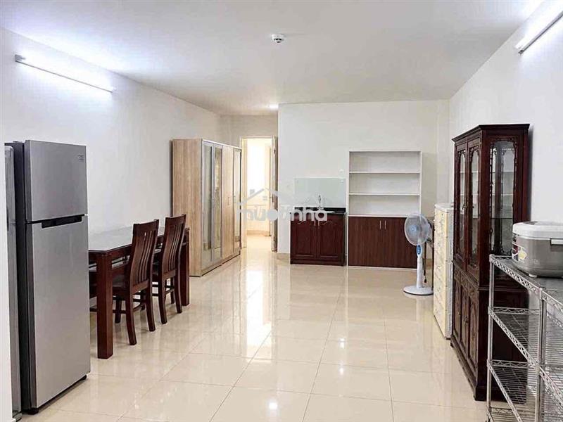 Căn hộ sát bên đầm sen