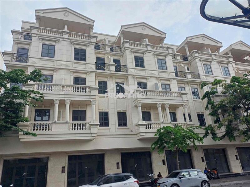 Nhà phố đối diện công viên cityland park hills–gò vấp–có thang máy