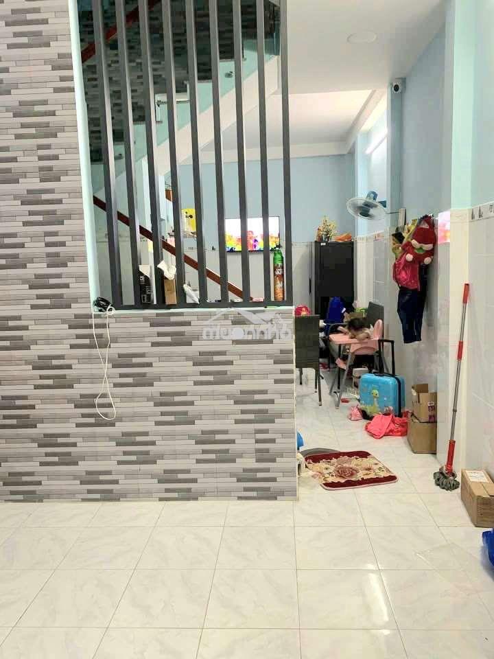 🍀 Nhà 8 triệu _ 4 phòng ngủ đường bùi tư toàn hẻm xe hơi 6m