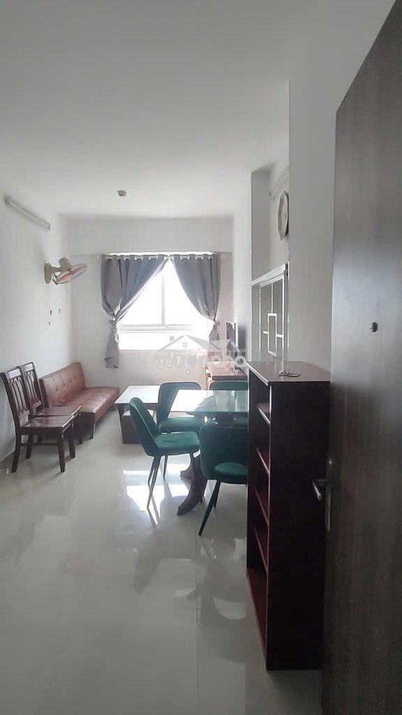 Bán căn góc topaz home 2, b1 , tầng 10 3pn, full nội thất giá 2,4 tỷ