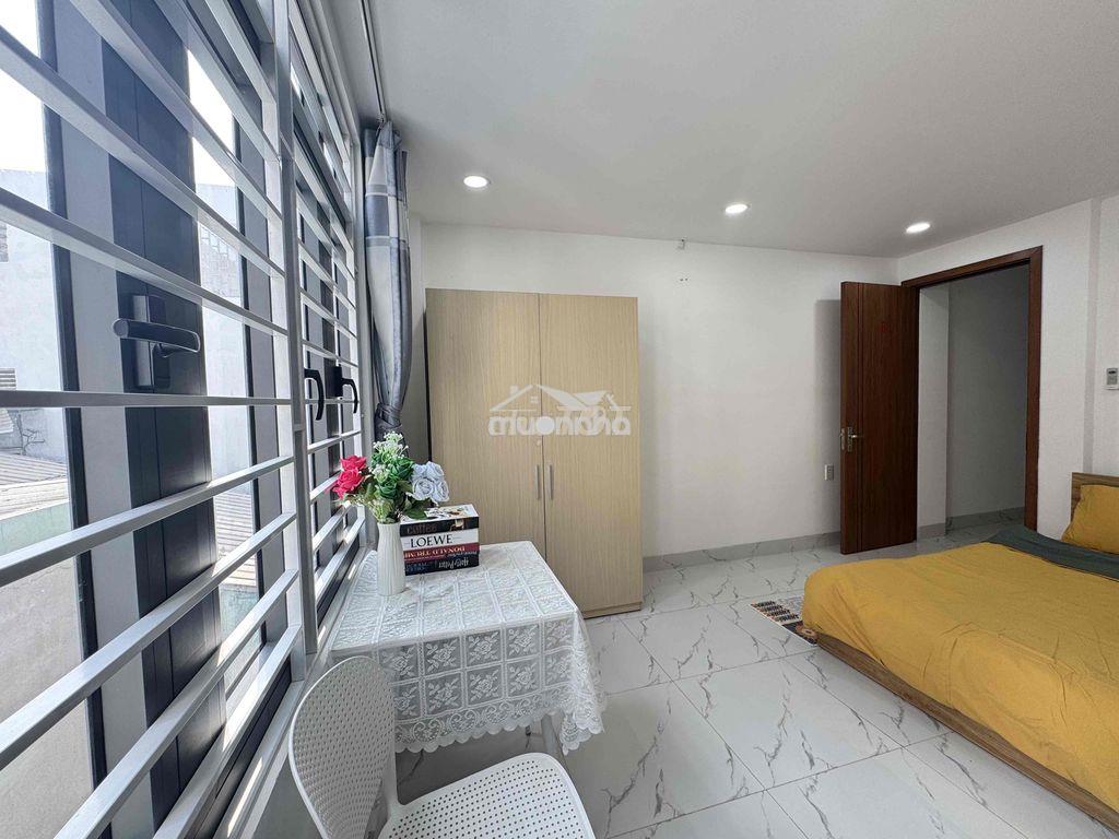 Căn hộ ban công cửa sổ trời thoáng ở ngay thống nhất - lotte - Ảnh 3