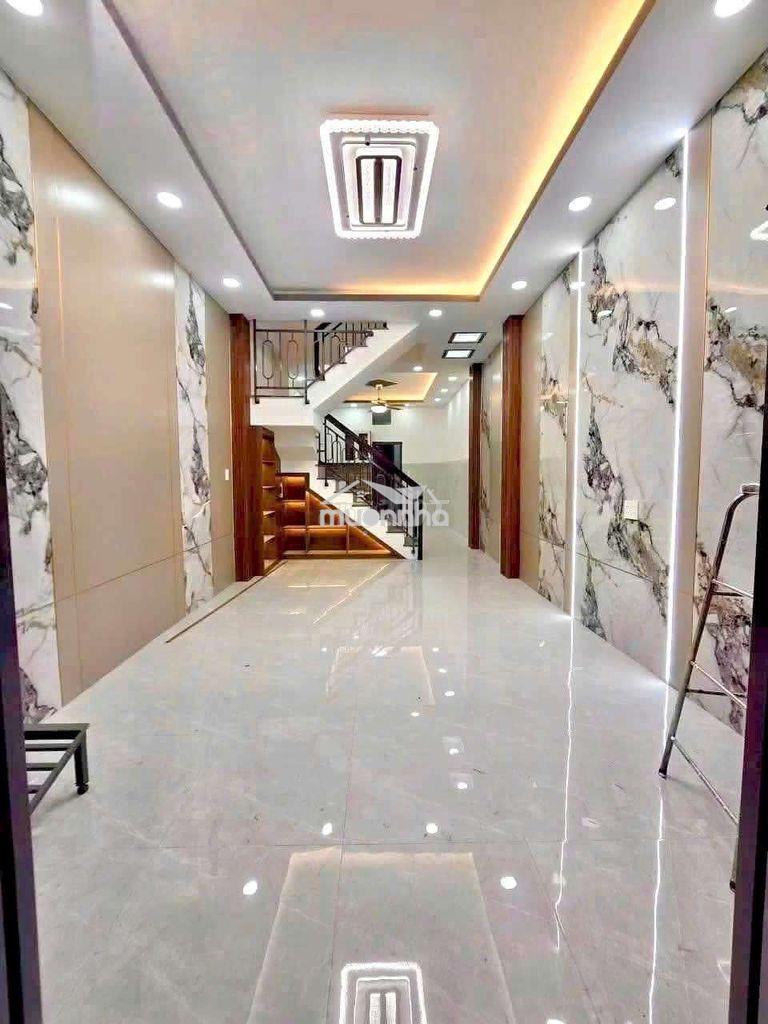 Nhà đường tùng thiện vương,p12q8,dt 3,5mx11m, 2 lầu,sân thượng,3 pn