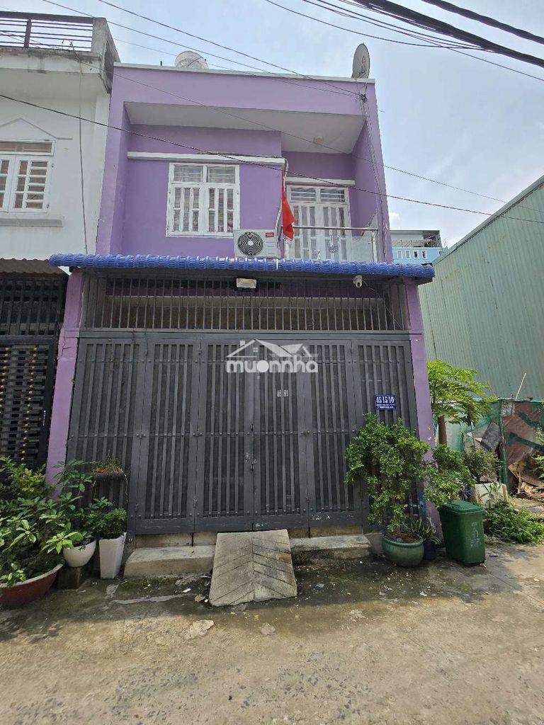 Nhà 2 mặt tiền gần ngã tư ga, 1 trệt 1 lầu, oto tận nơi,giá 4.3 tỷ