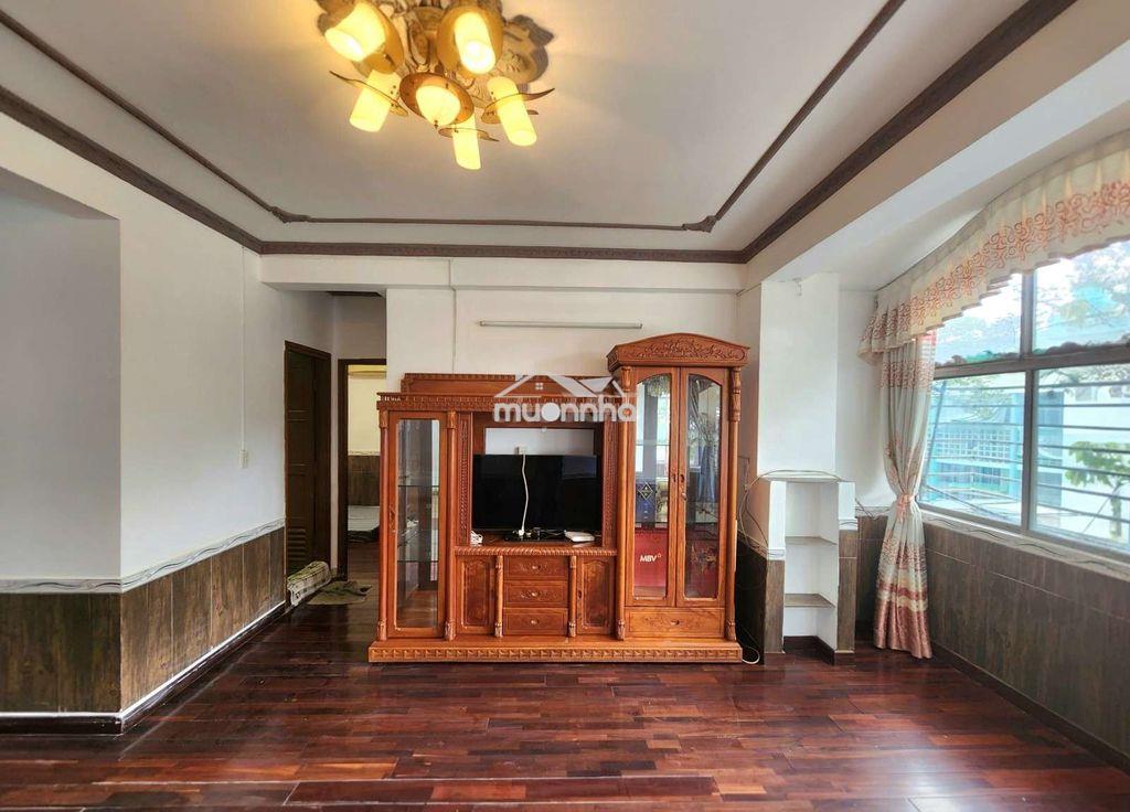 Căn hộ có sân thượng riêng biệt-đối diện bv nguyễn tri phương - Ảnh 2