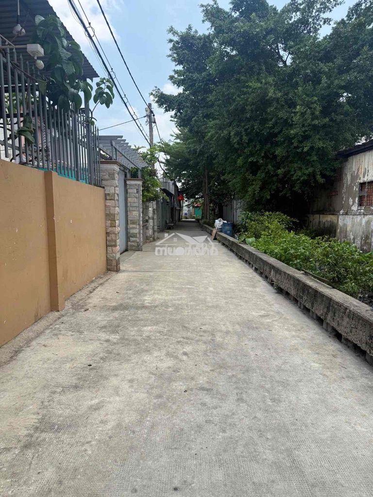 Bán nhà 2 tầng 4 x 17 ql 1 ngay đầu đường lê thị riêng quận 12