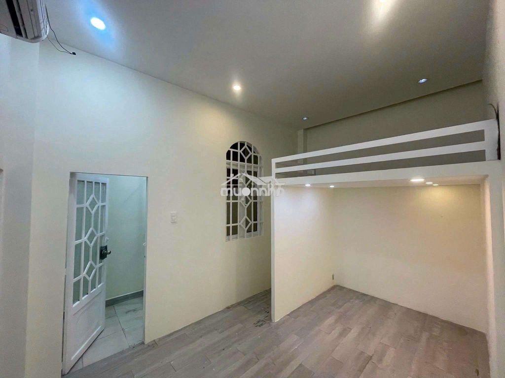 Cho thuê nhà hẻm thông xe hơi 1/ đường số 1 p16 gv 5 x20 đúc 3 lầu 20t - Ảnh 4