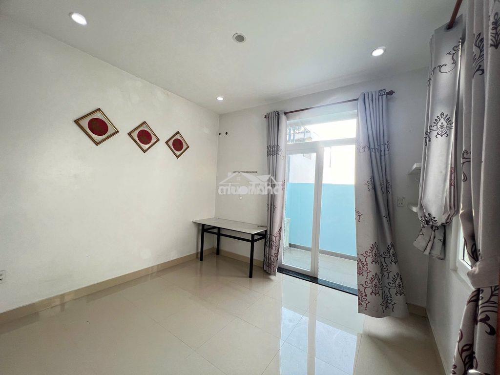 - Cho thuê nguyên tầng - ban công - rộng 65m2 - giá 5.3tr - Ảnh 3