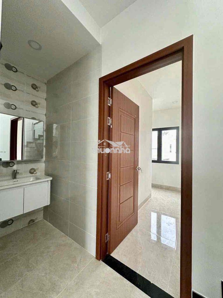 Cho thuê nhà mới xây trung mỹ tây q12 3lầu 5pn 5wc hem xe tải 13,5tr - Ảnh 4