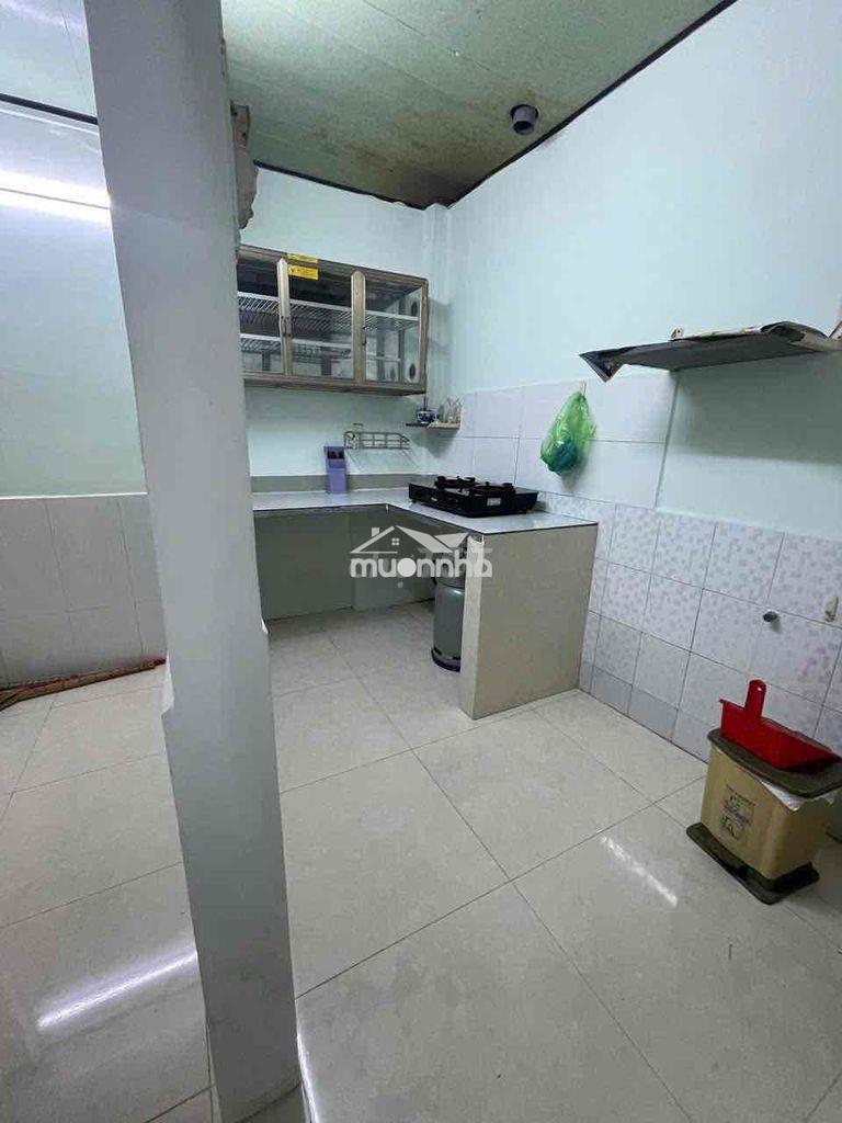 Nhà thuê 1 trệt 1 lầu - đường nguyễn trọng tuyển, phú nhuận - Ảnh 2