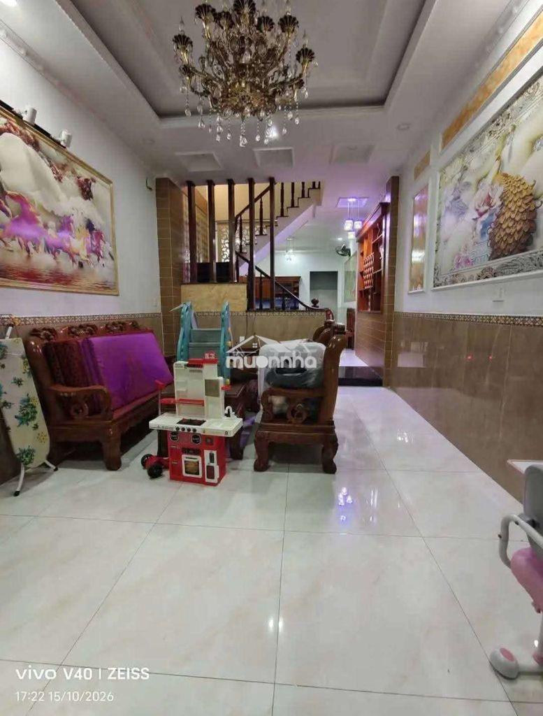 Nhà c thuê có nội thất. 4×24.đúc  4 lầ có sân để xe hơi. liên khu 4-5  - Ảnh 2