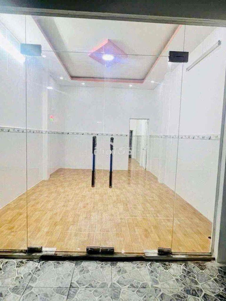 11tr – cho thuê nhà 2 mặt tiền tân bình