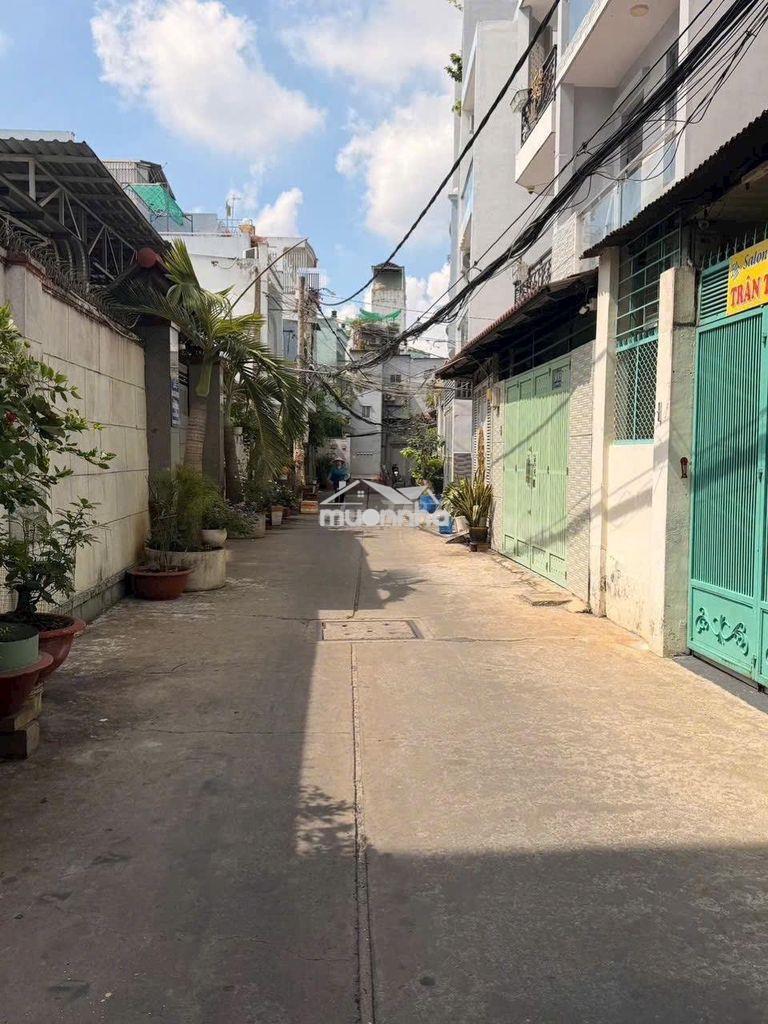 Cho thuê nhà hẻm xe hơi, lạc long quân, q.11, 9.9 triệu/tháng