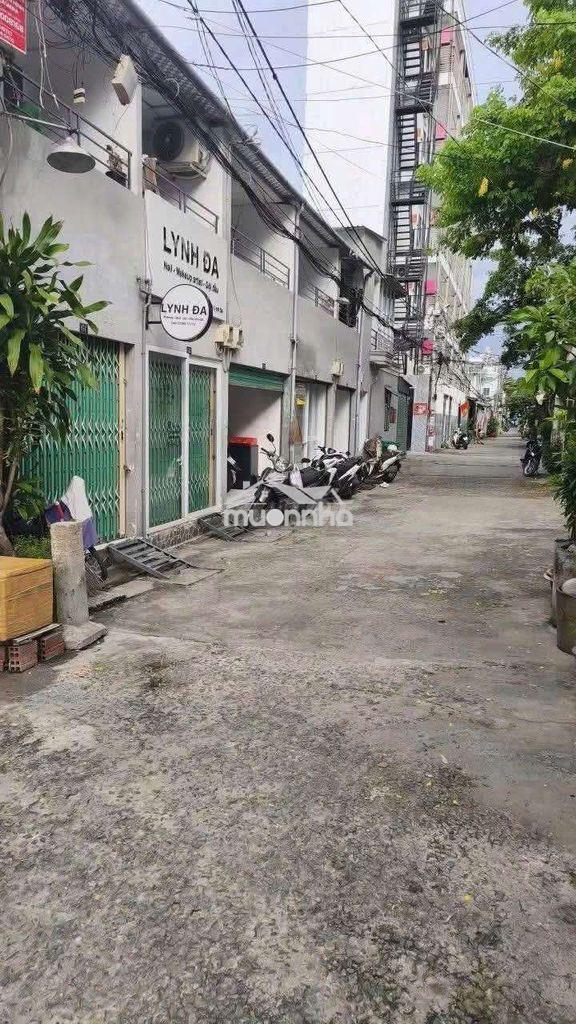 Nhà 1 trục hẻm thông xe hơi trường chinh 3x10m 1 lầu